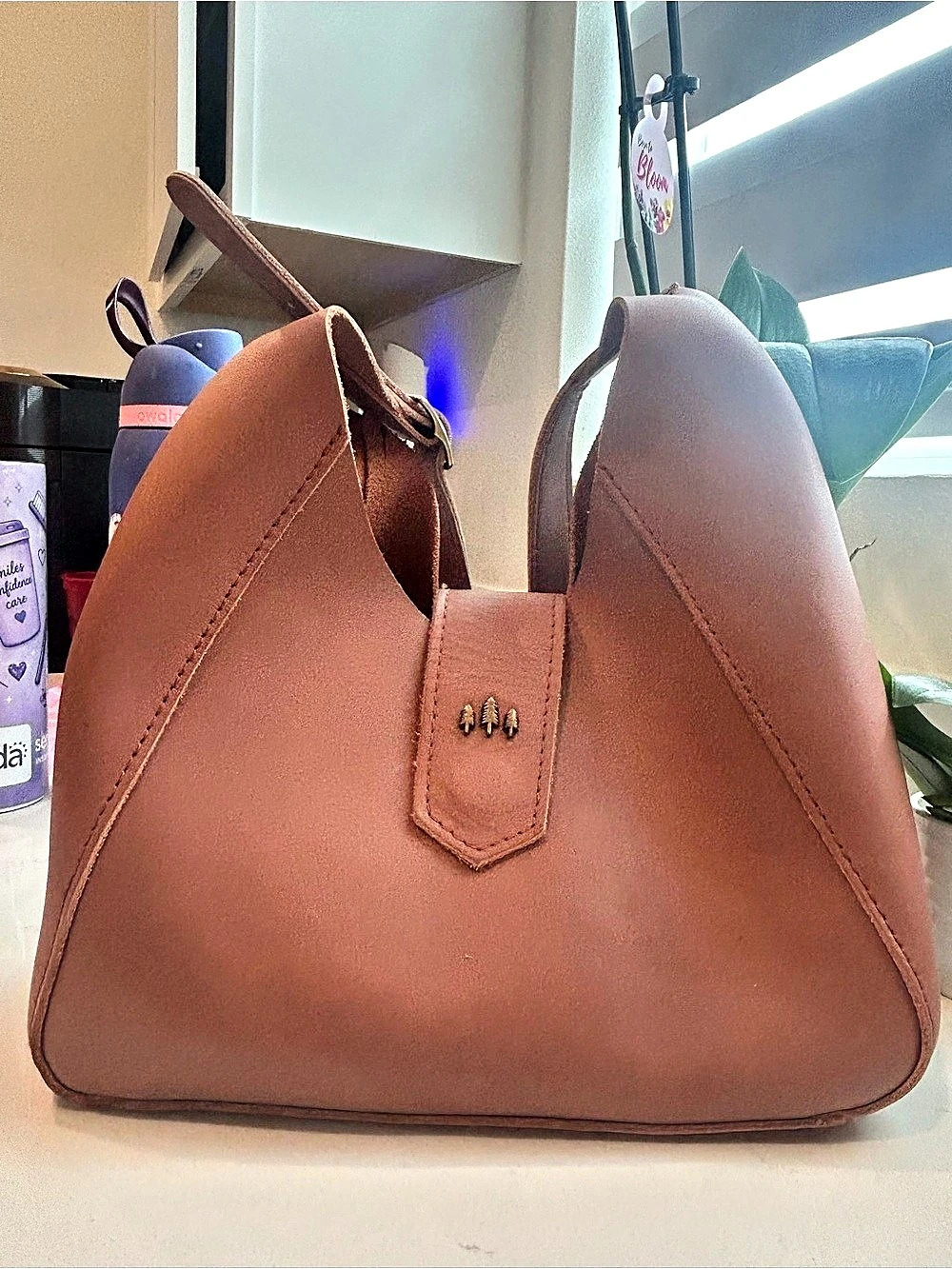 Portland Leather Sunkissed Flora Shoulder Bag - Picture 3 of 15